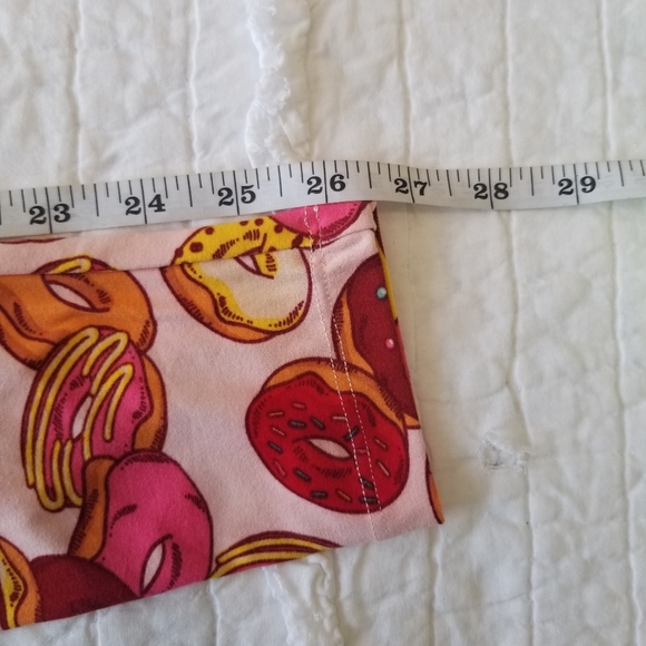 LuLaRoe Doughnut Leggings One Size Super Cute! Like New! - Picture 6 of 6